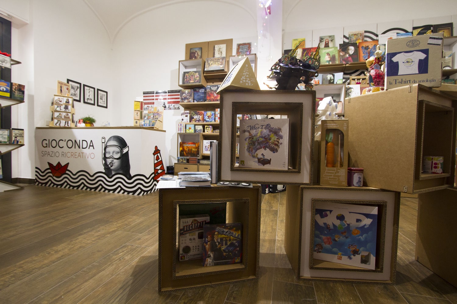 espositori ecosostenibili per negozi