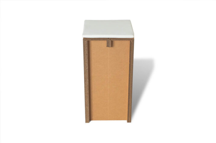 sgabello alto in cartone