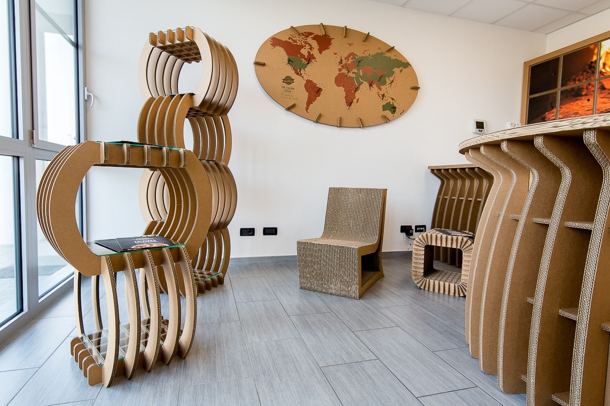 arredo negozio su misura