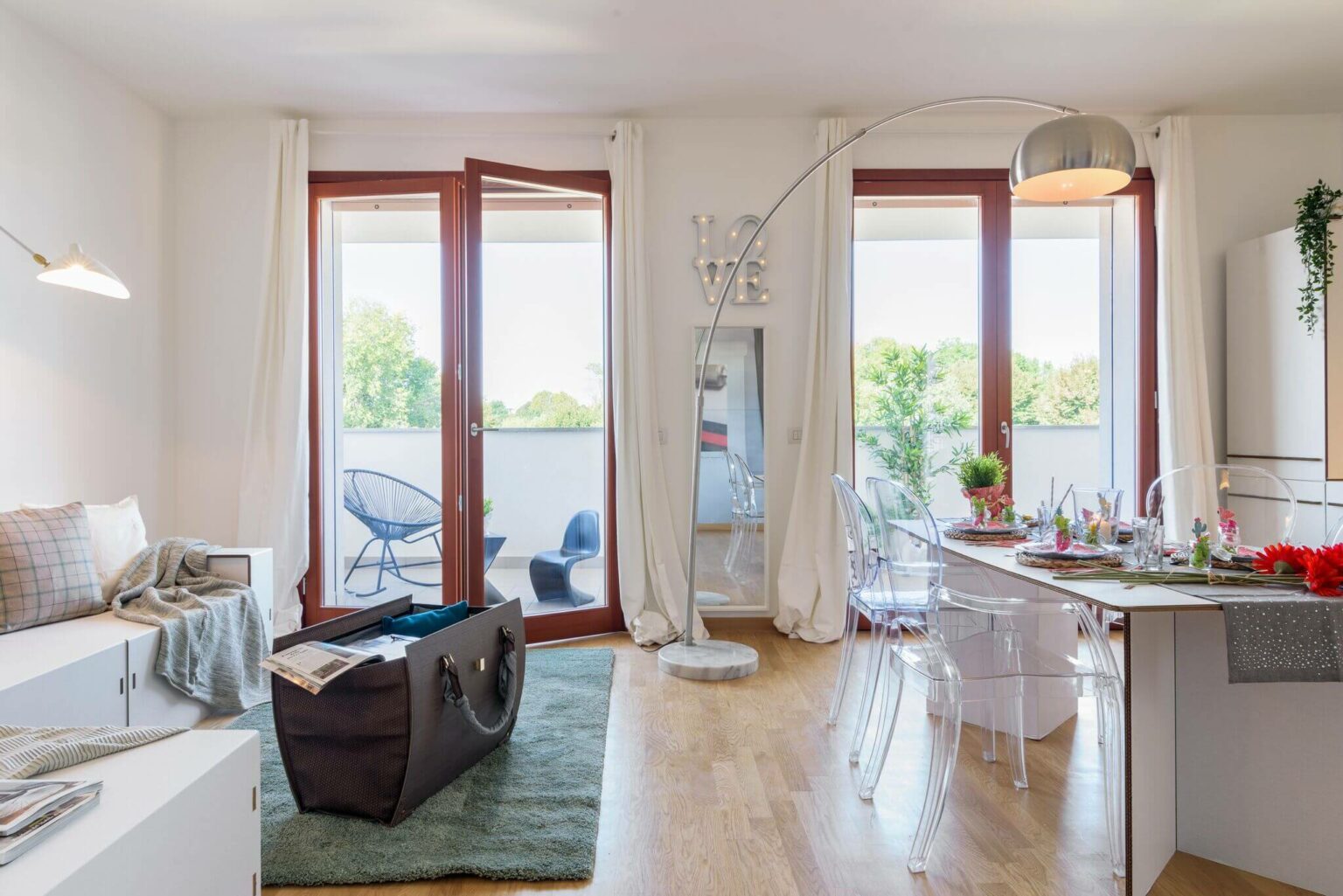 home staging living area