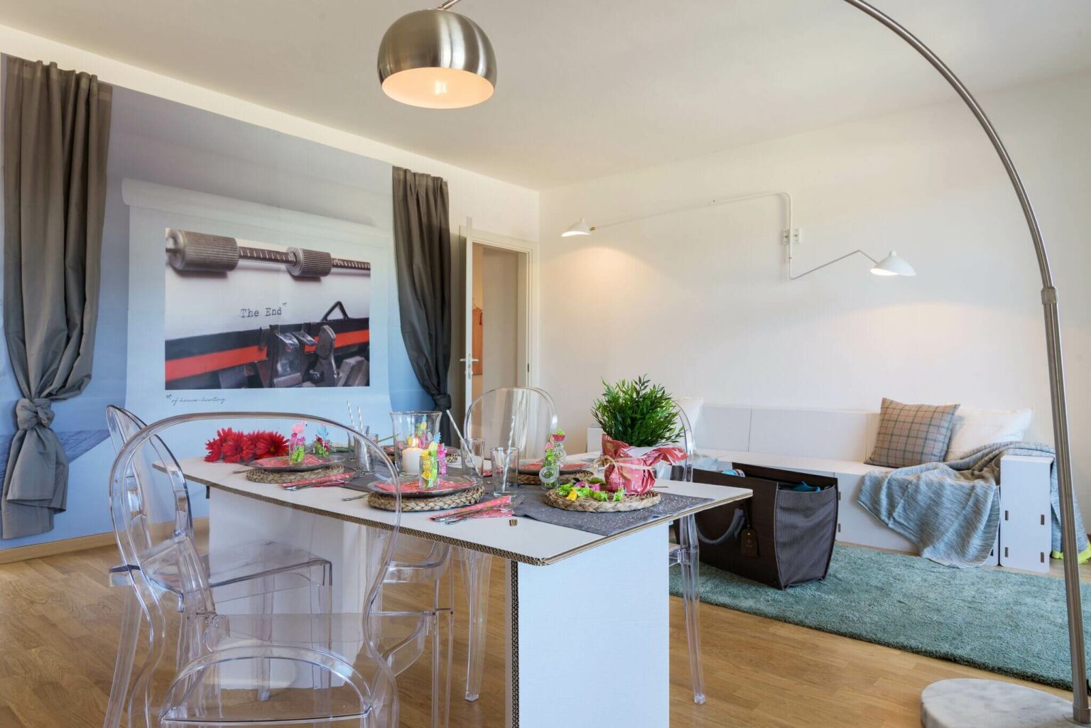 tavolo in cartone per home staging