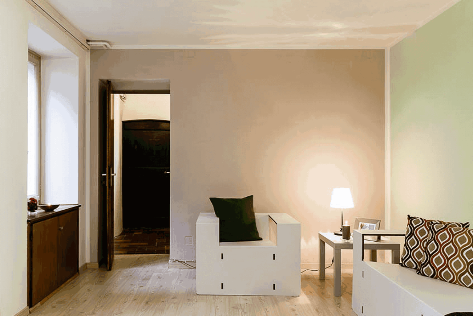 poltrona in cartone per home staging