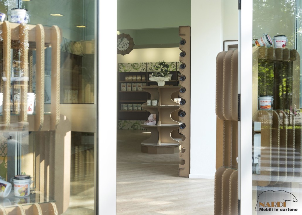 arredamento per negozio bio