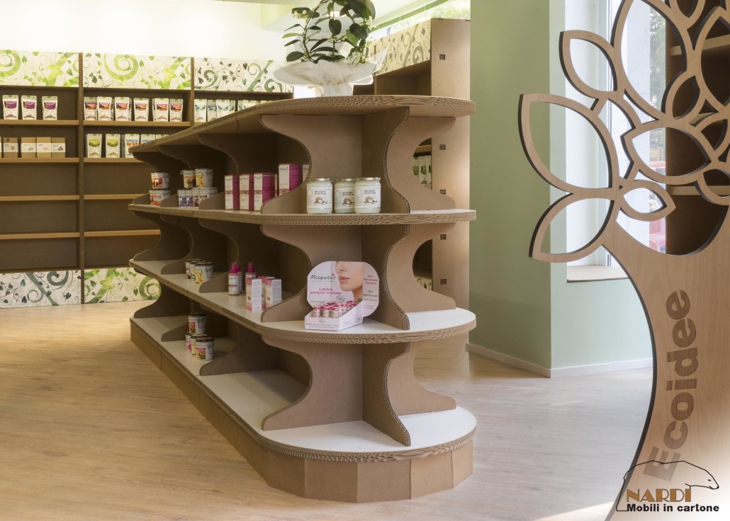 espositori in cartone per negozi