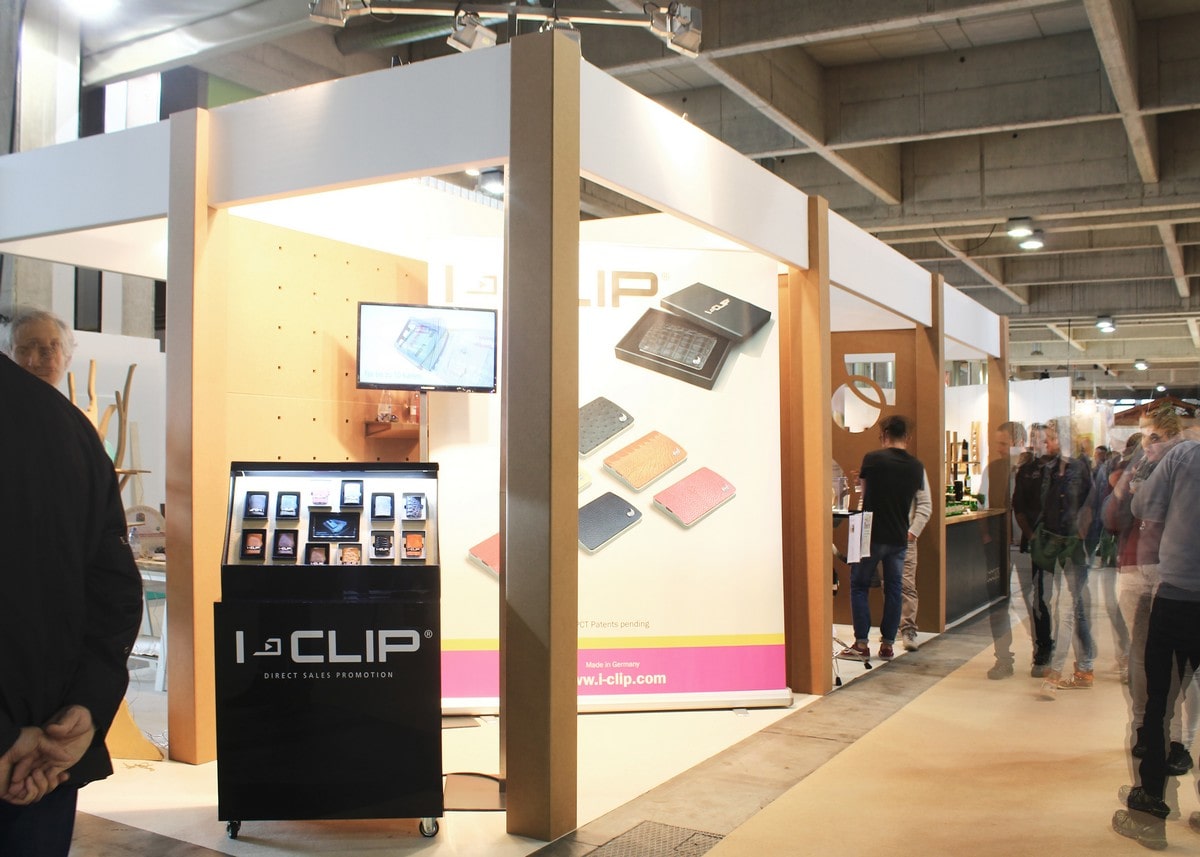 stand ecologico in cartone