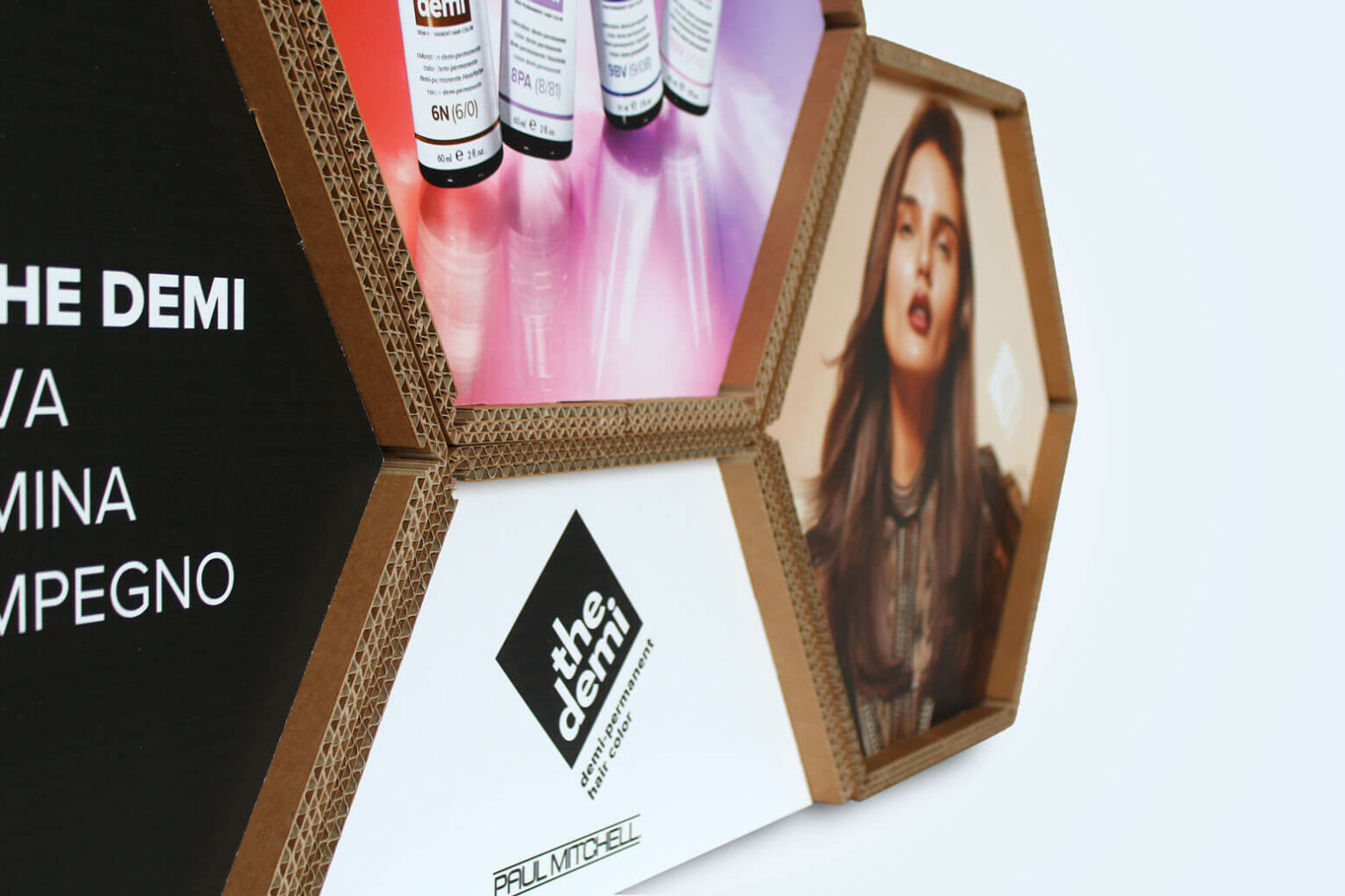 Espositore ad alveare in cartone