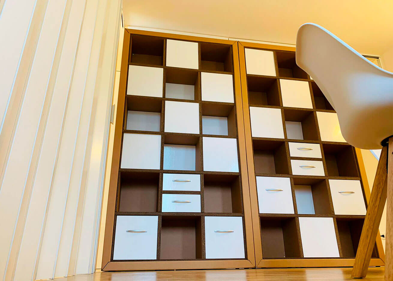 mobili per ufficio in cartone