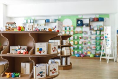 arredo negozio bimbi