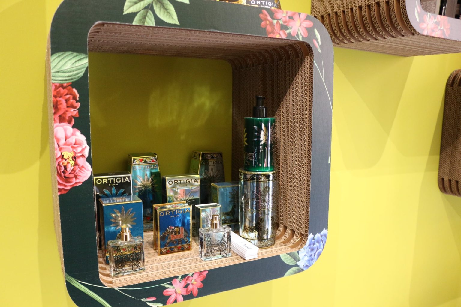 espositori su misura per negozi