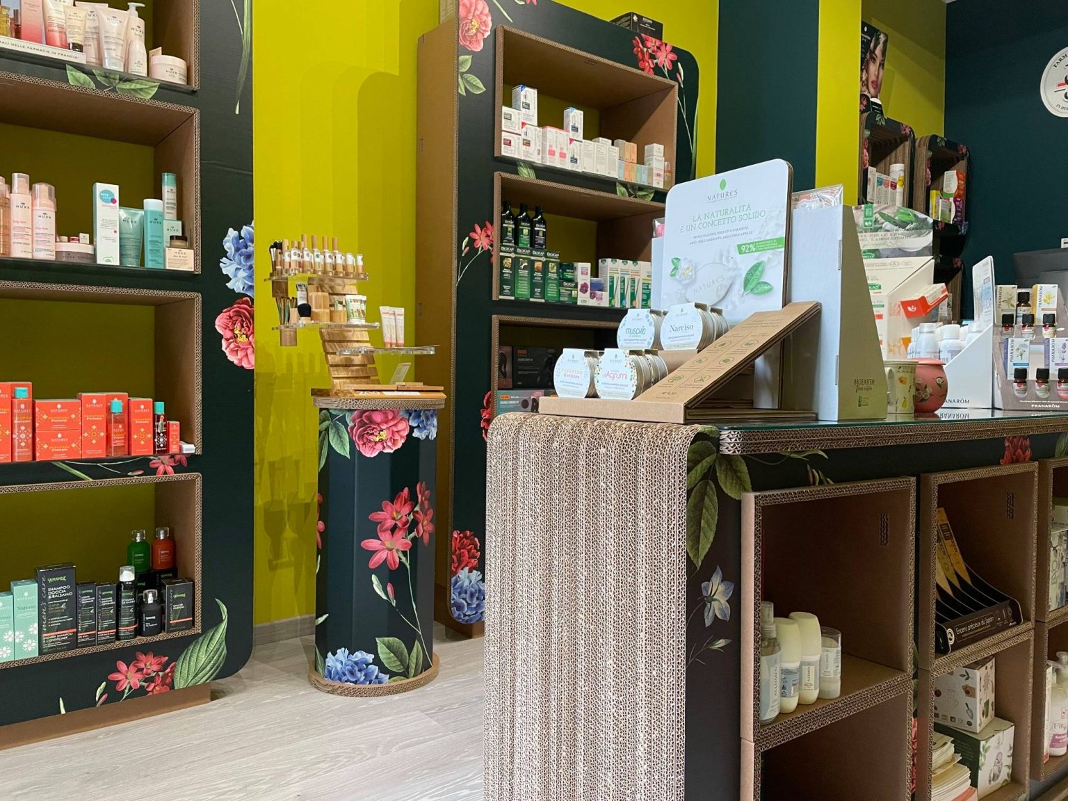 allestimento in cartone