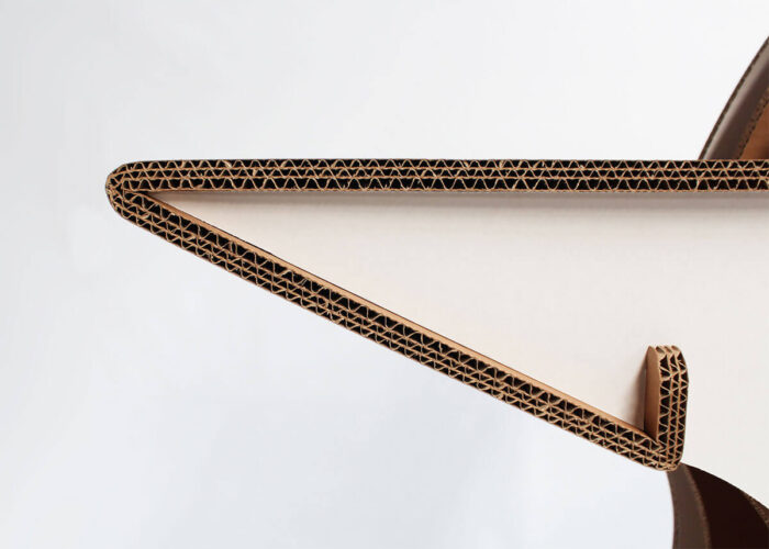 libreria ad albero in cartone dettaglio