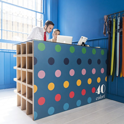 meubles en carton pour boutiques