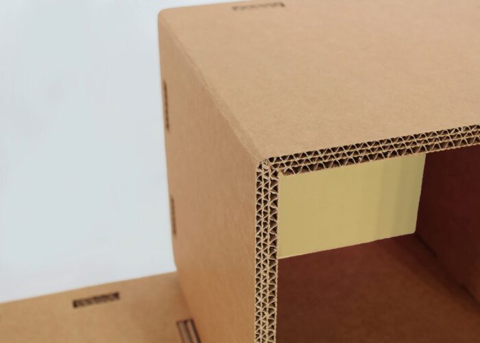 Arredo in cartone - Libreria componibile ecologica "Lifi"