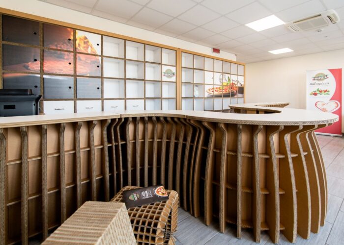 Desk in cartone - Reception ecologica per banco cassa negozio "Galambra"