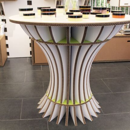 Bombià tavolino in cartone realizzazione