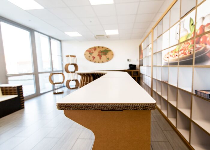 Desk in cartone - Reception ecologica per banco cassa negozio "Galambra"