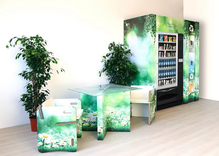 Arredo area break con Rivestimento Payer