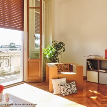 Home Staging in cartone - Allestimento di un immobile in vendita con arredi temporanei in cartone