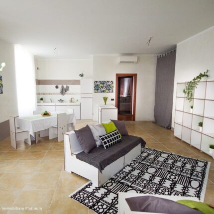 Mobili per Home Staging in cartone