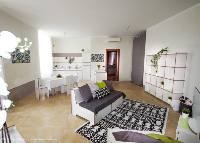 Mobili per Home Staging in cartone