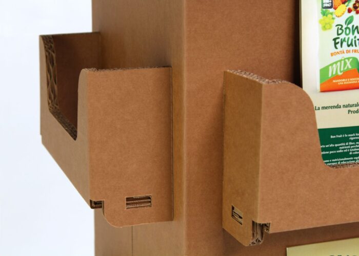 Espositori in cartone - Espositore porta brochure in cartone "Pioda"