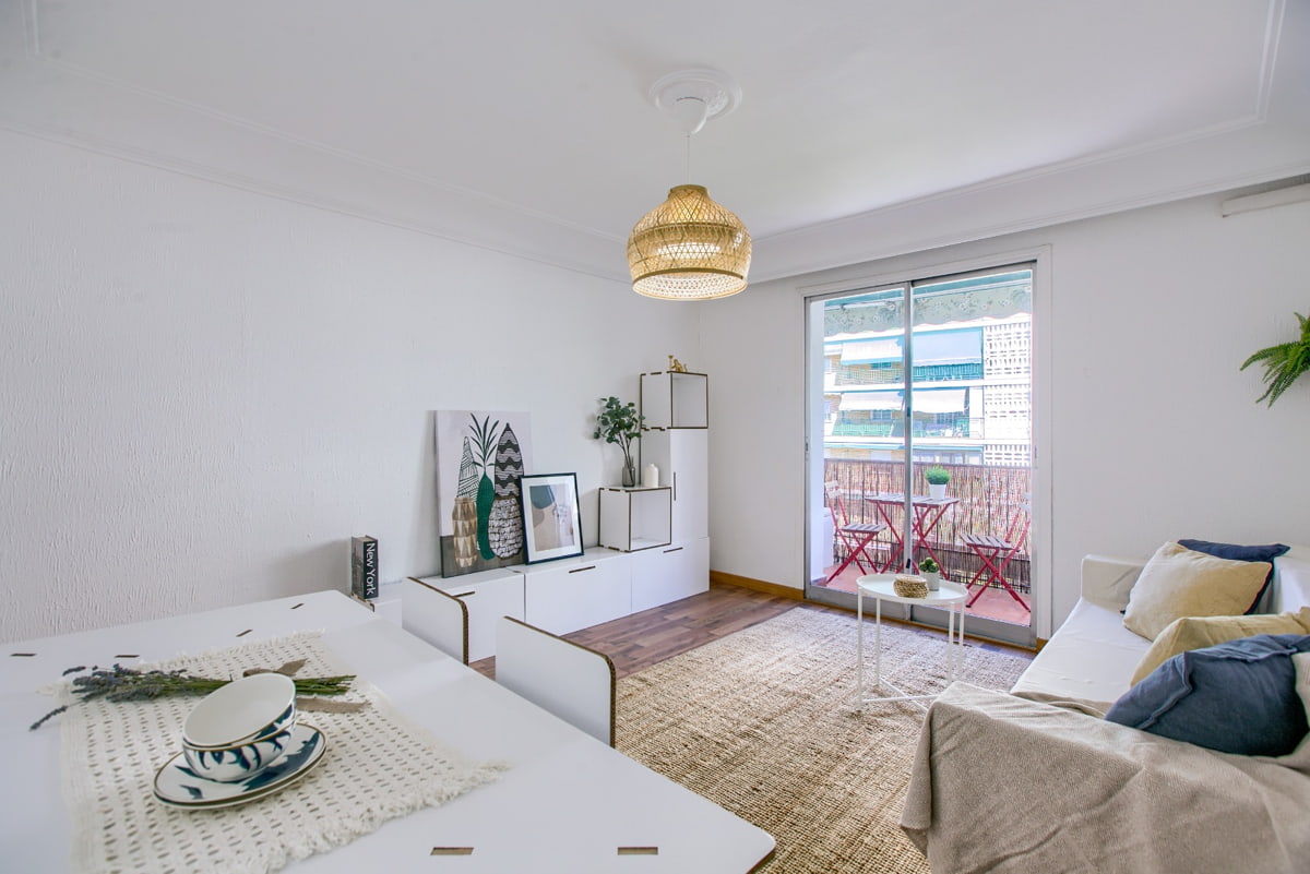 allestire zona giorno con mobili in cartone