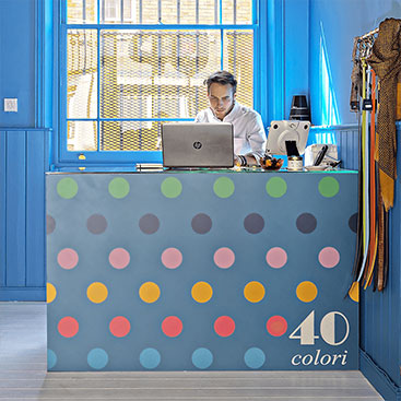 meubles pour boutique