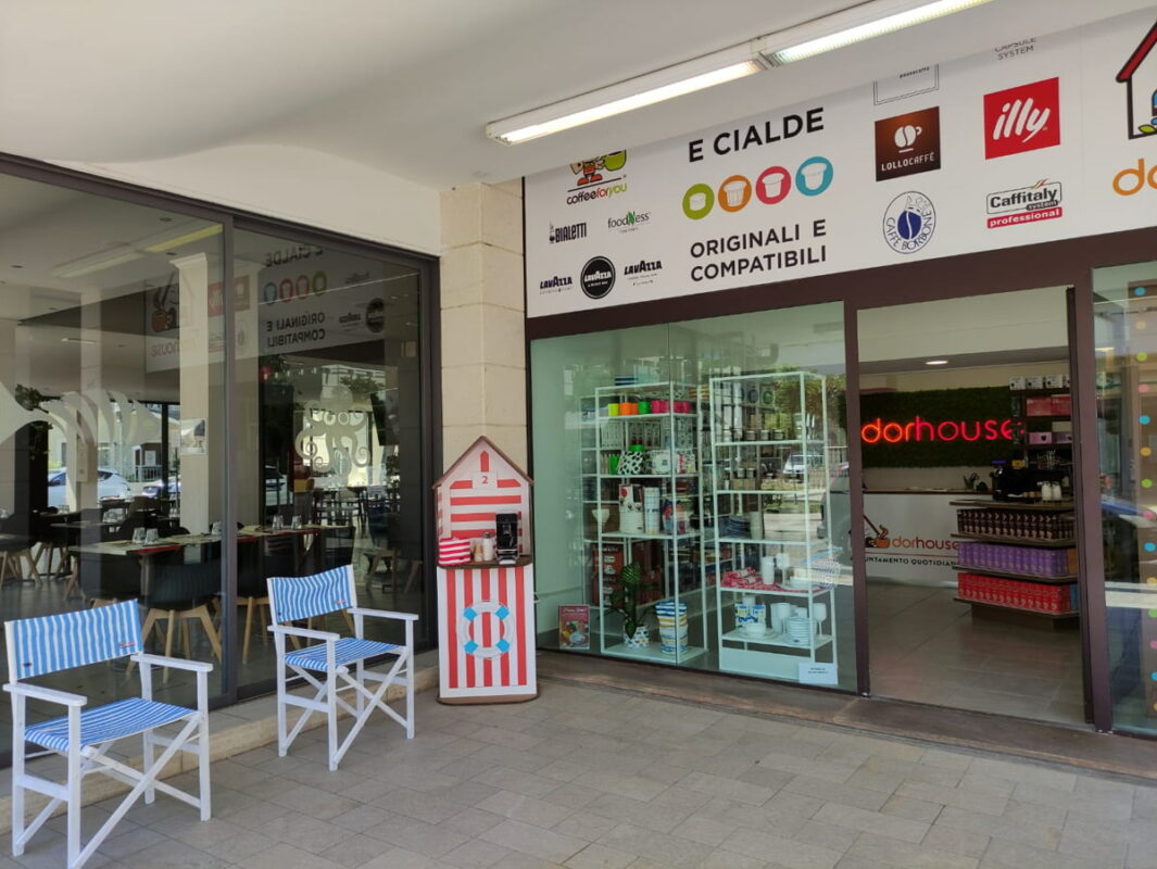 arredi per negozi