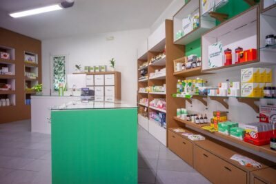 arredo in cartone per negozi