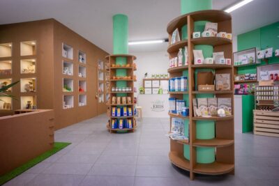 arredo in cartone per negozi