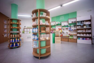 Colonna espositore in cartone