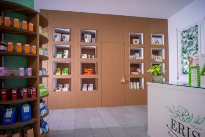 arredamento per erboristeria