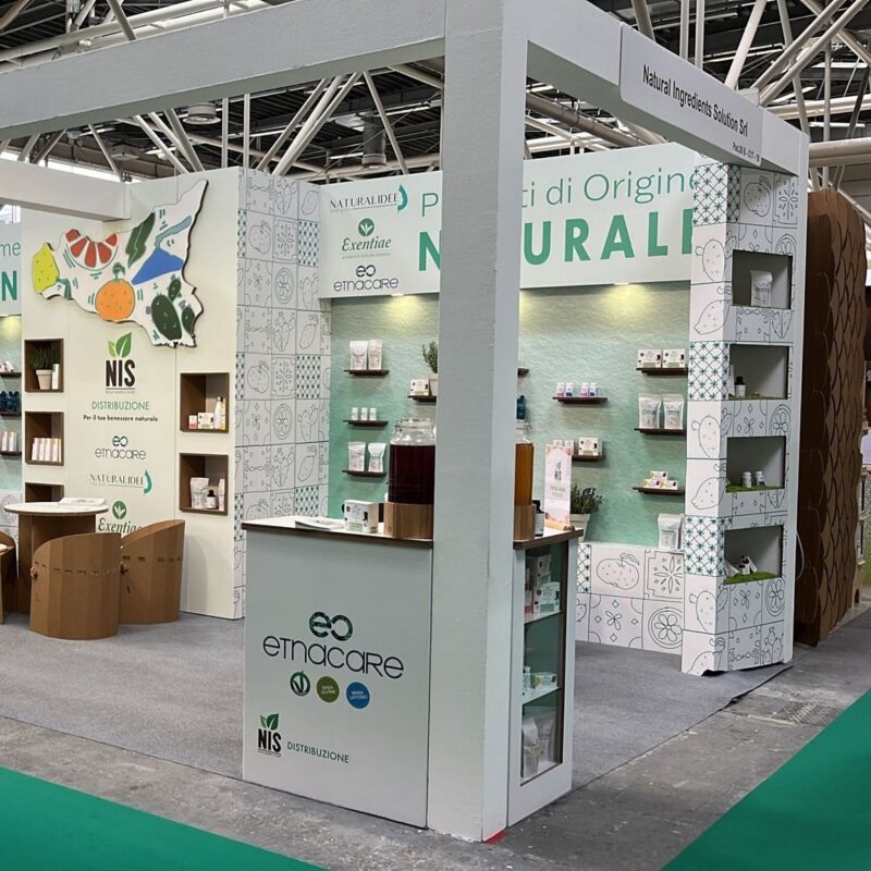 stand preallestito in cartone