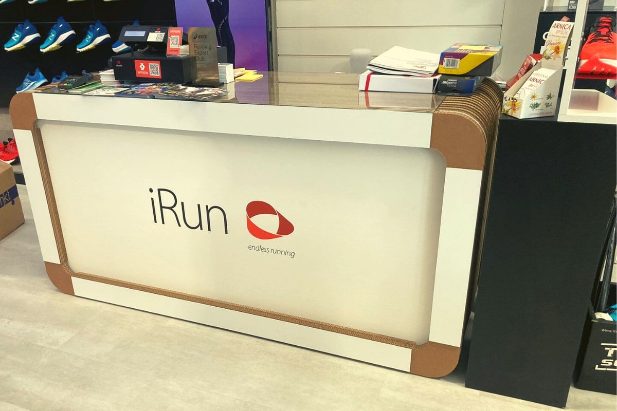 bancone negozio su misura