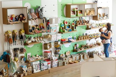 Parete attrezzata per negozi ecologici per bambini