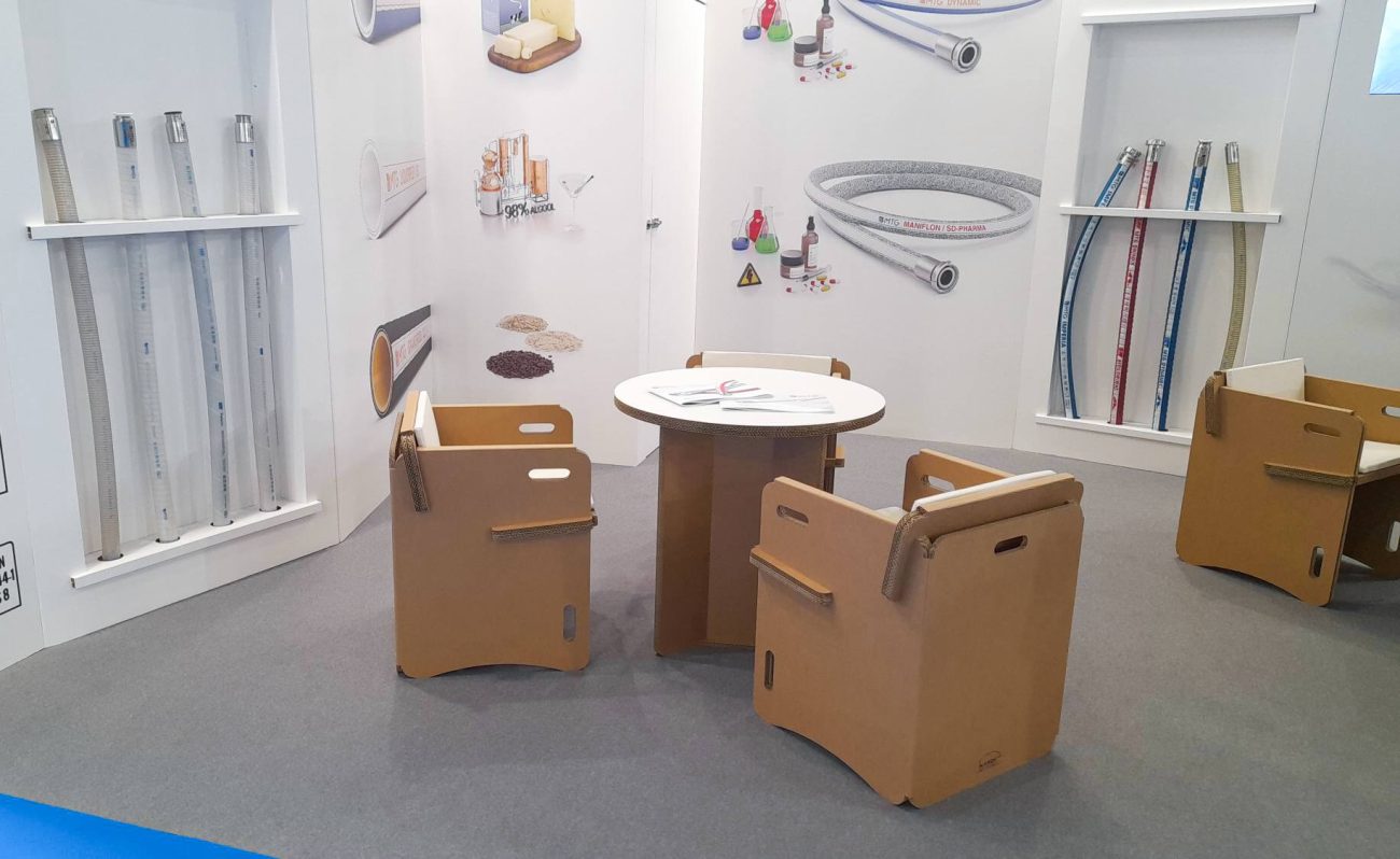 allestimento ecologico in cartone naturale