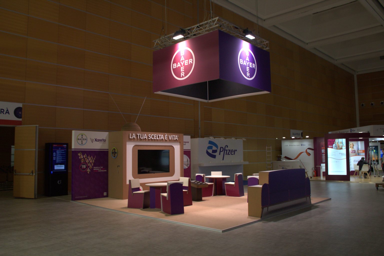 stand fieristico in cartone