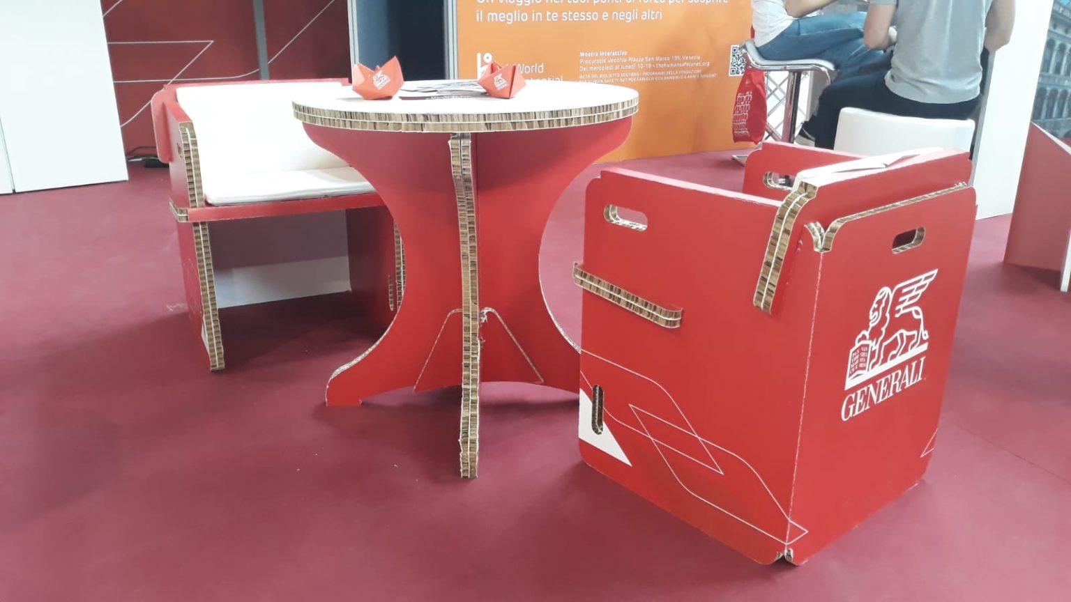 allestimento in cartone