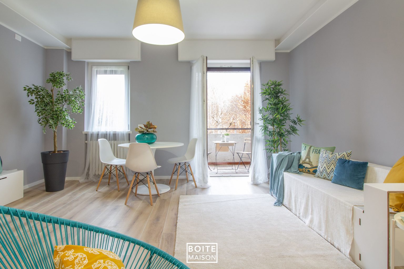 Divano per soggiorno home staging