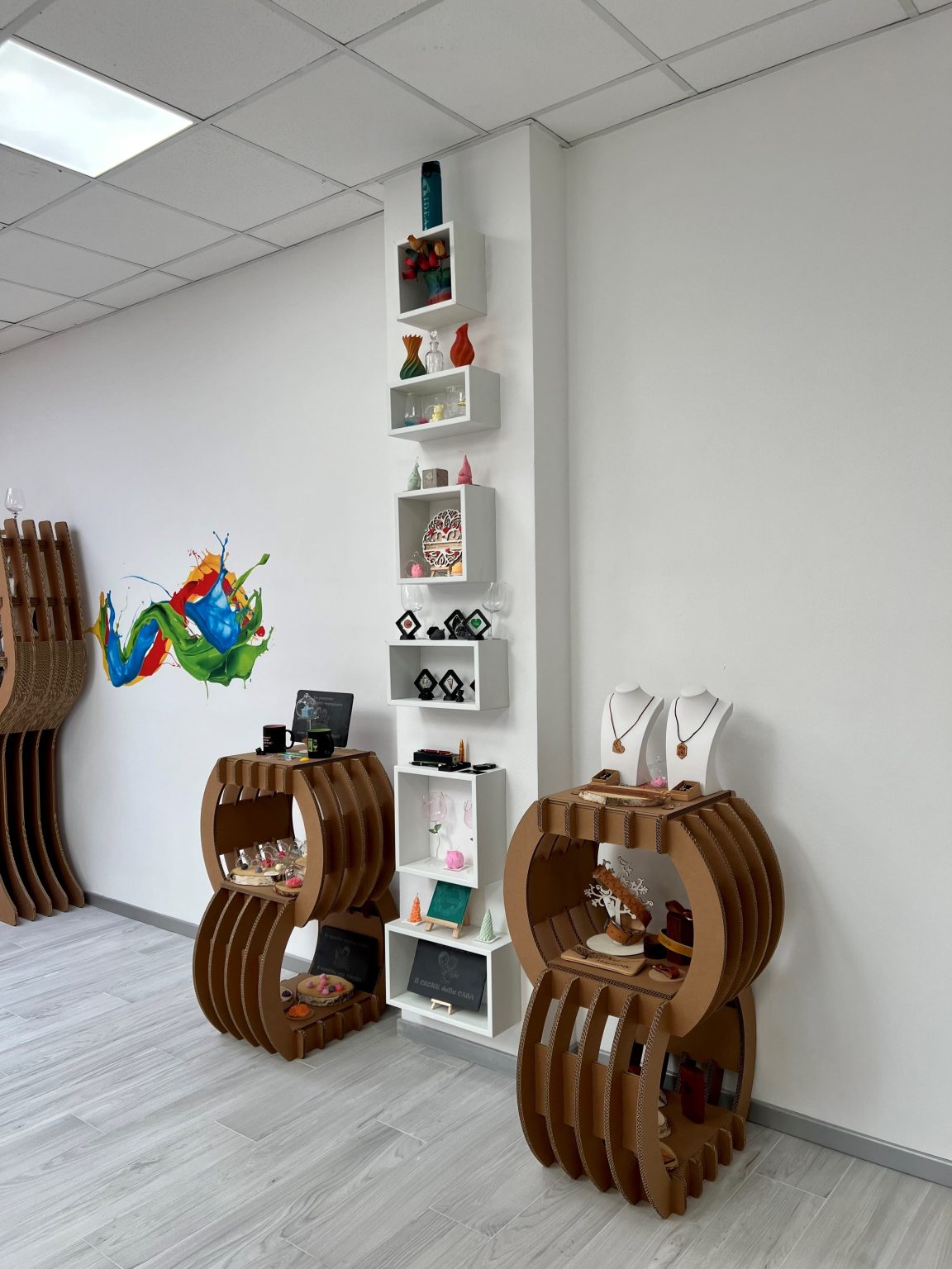 espositori sostenibili in cartone