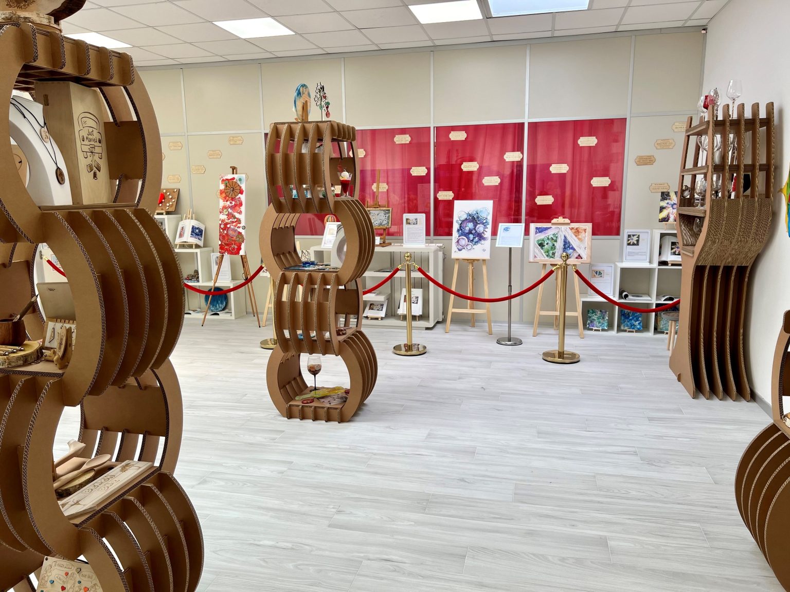 espositori su misura idea incisioni