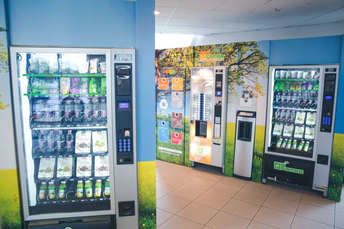 Allestimento area break in cartone