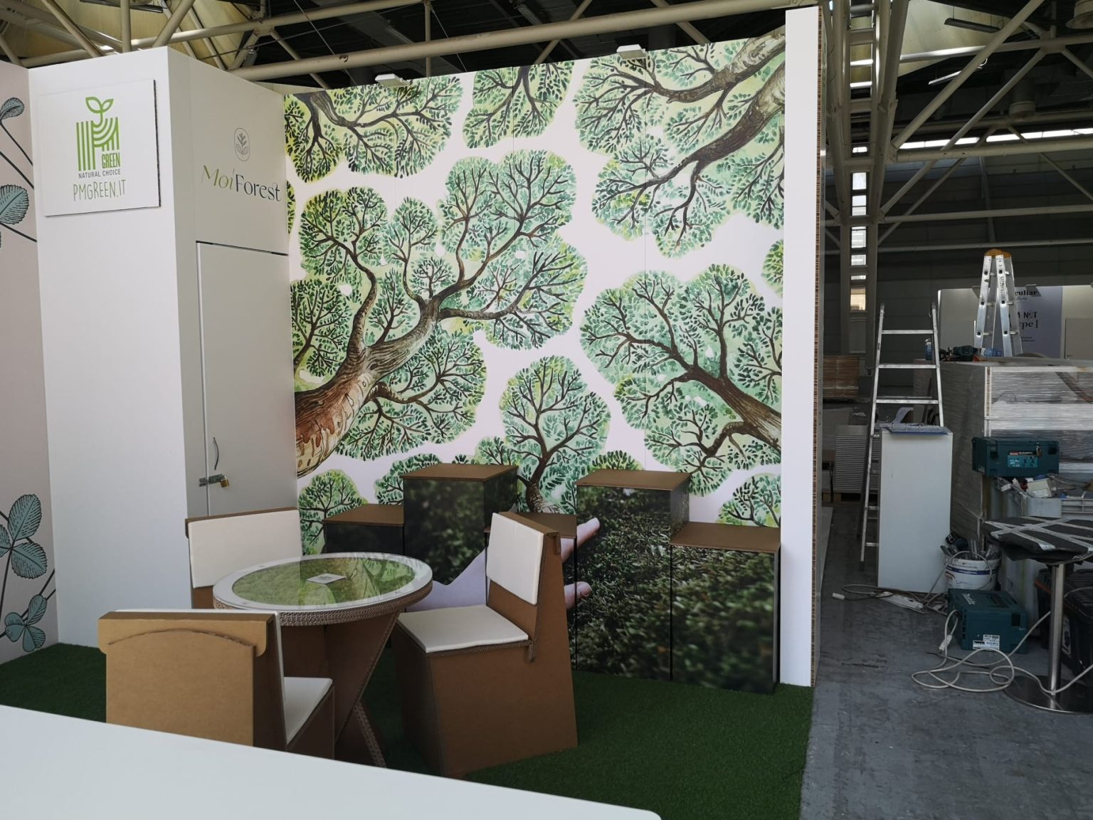 Allestimento in cartone per fiera