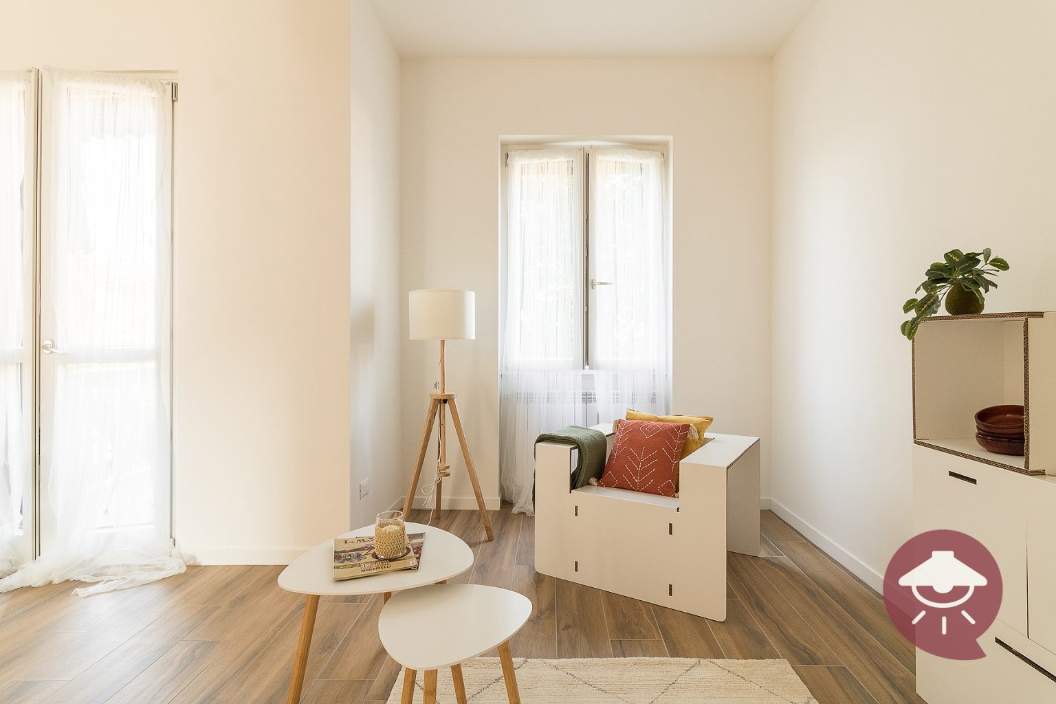 allestimento home staging in cartone