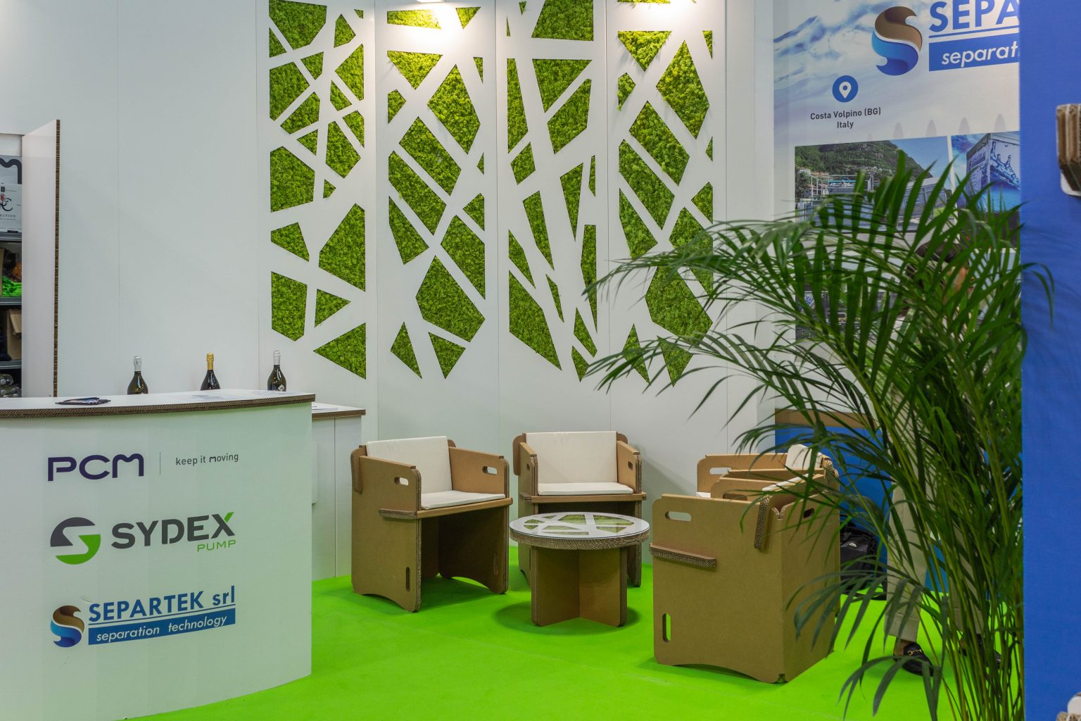 stand in cartone naturale