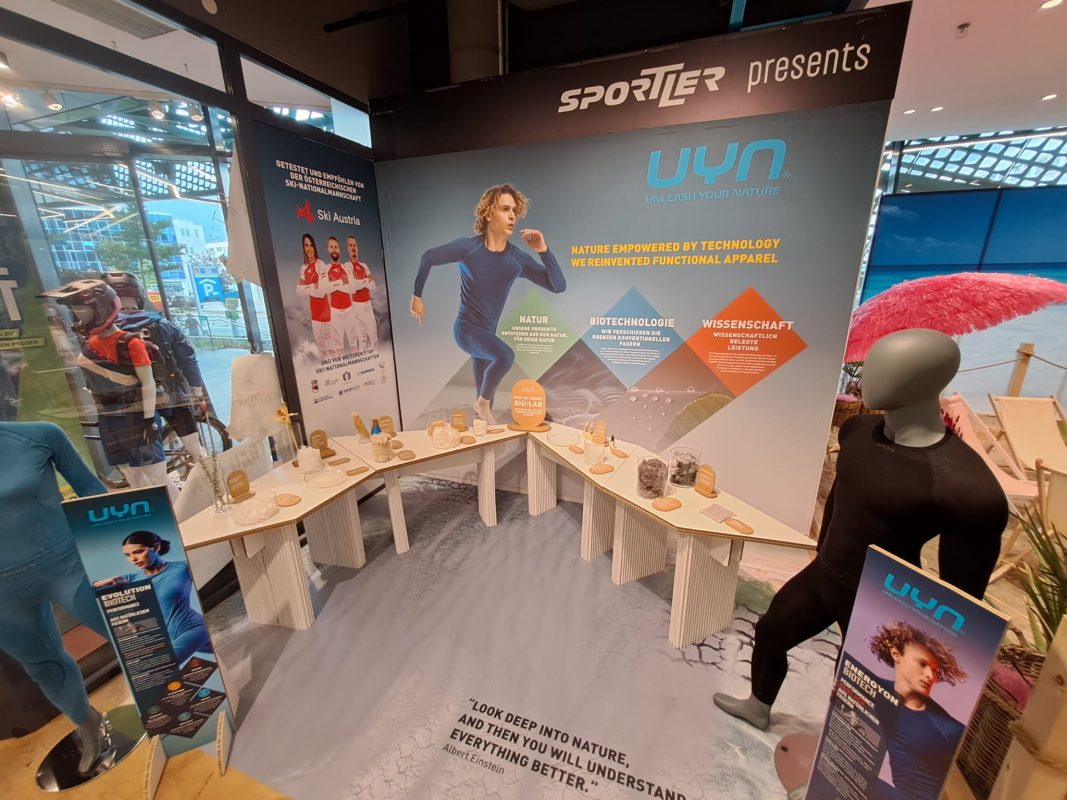 mobili su misura per negozi di abbigliamento