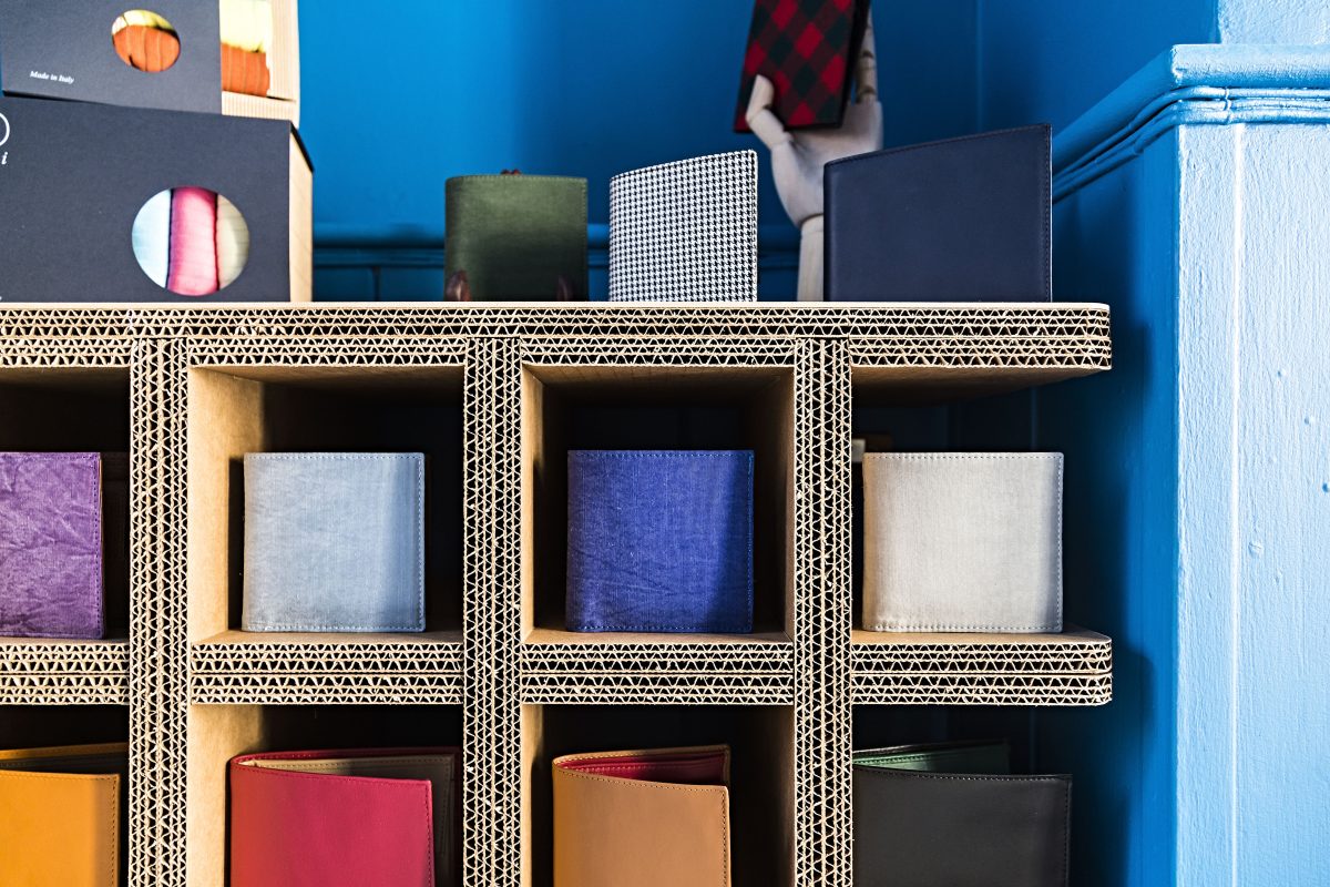 layout arredamento negozio di abbigliamento