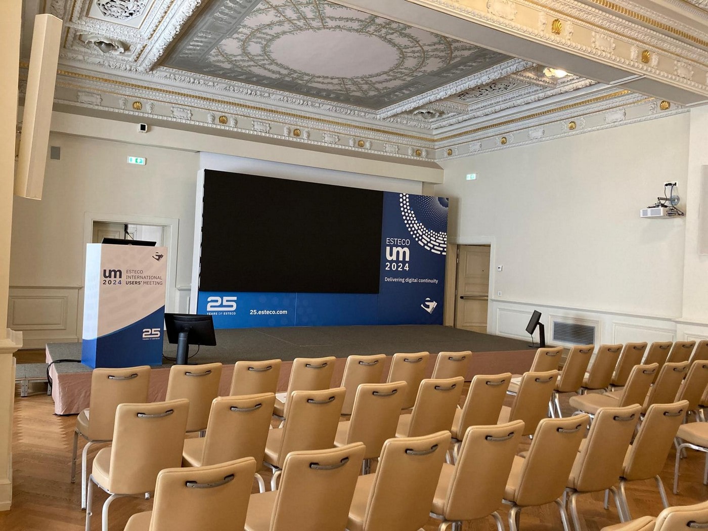 Evento in cartone per Esteco