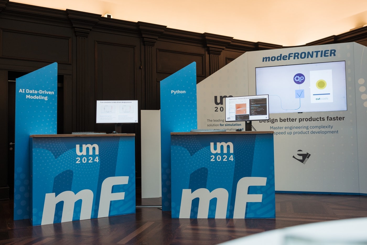 desk in cartone per eventi