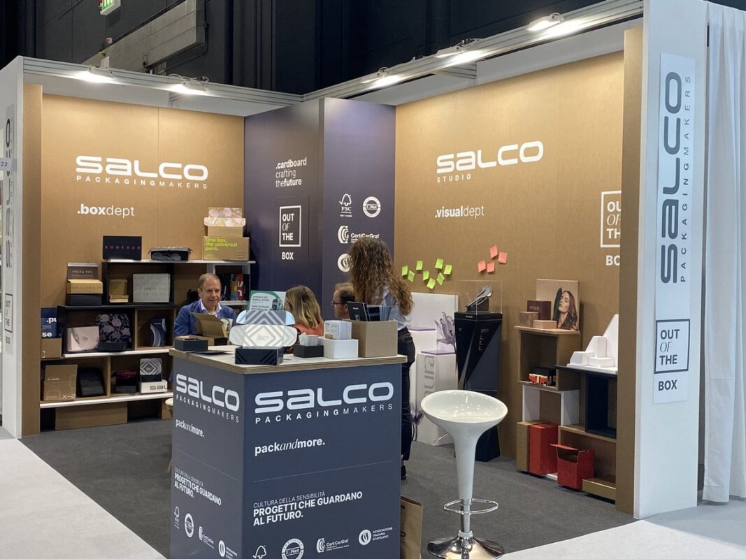 Stand in cartone per fiera Packaging Premiere